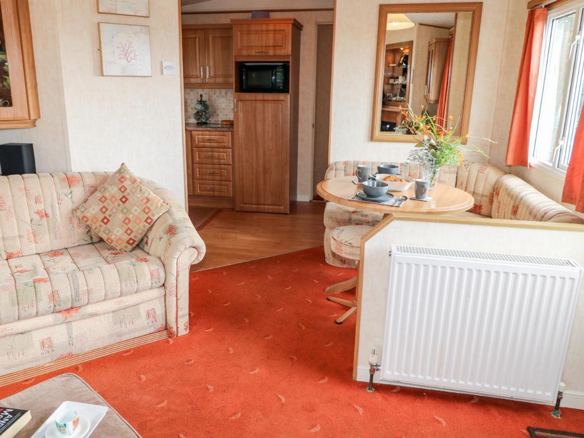 Alken Caravan Bushmills Exterior photo